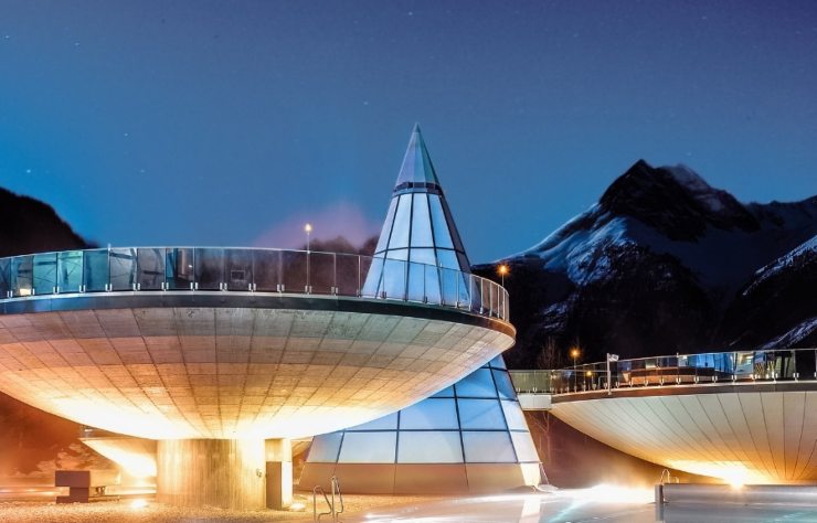 La Spa Aqua Dome Un Posto Incantato Dove Poter Fare Un Bagno Al Chiaro Di Luna E Ritagliarsi Un Magico Weekend