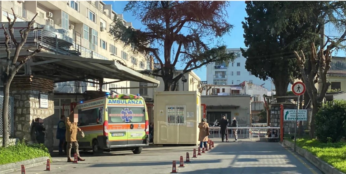 Sparatoria a Castellammare: ferito un giovane pregiudicato in un agguato nel pomeriggio