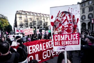 Tensioni E Scontri Nel Corteo