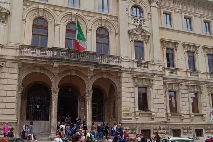 Teramo: approvata liquidazione da 3,6 milioni per il liceo classico ‘Melchiorre Delfico’