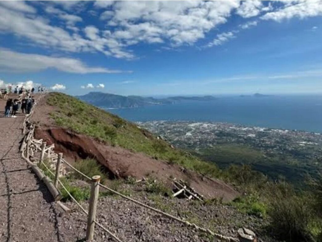 Terremoti Vicino Al Vesuvio3A D