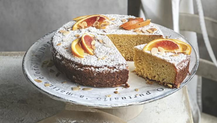 Ingredienti E Preparazione Della Torta Caprese Arancio