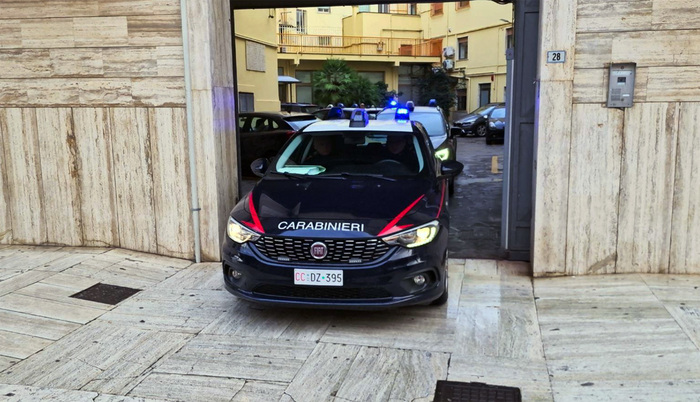 Tragedia a Terracina: un uomo di 93 anni uccide la moglie durante un litigio