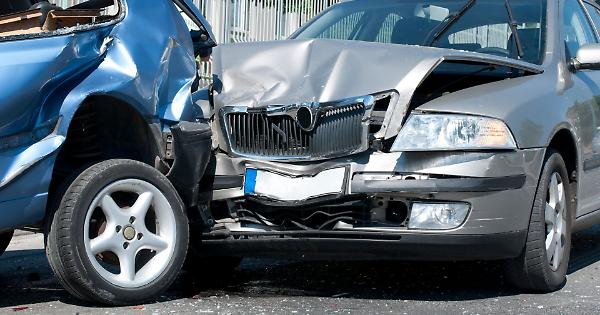 Tragico incidente stradale a Oleggio: due bambini coinvolti in scontro mortale