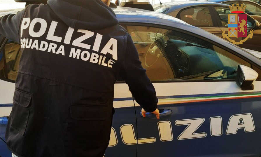 Uomo di Genova accusato di stalking e tentata estorsione nei confronti di un avvocato di Latina