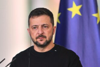 Zelensky propone di mettere le