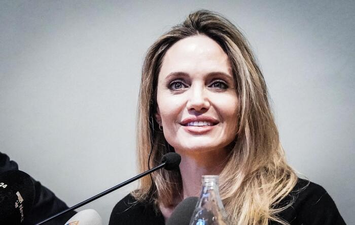 Angelina Jolie rivela un piano