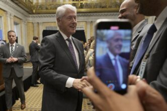 Bill Clinton ricoverato in osp