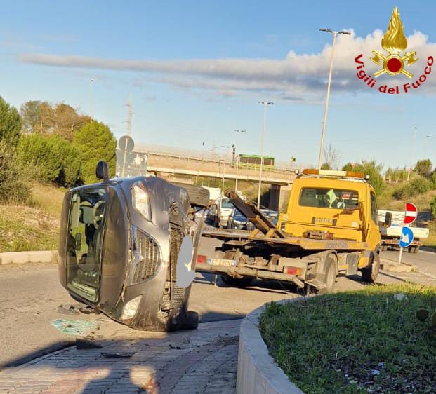 Incidente stradale a Civitavec