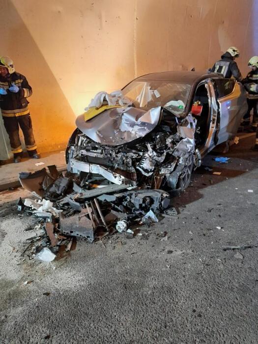 Incidente stradale in galleria