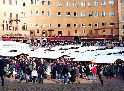 Mercato nel campo3A tre giorni