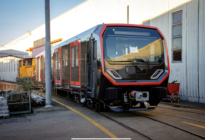 Milano rinnova la sua metropolitana: in arrivo 21 nuovi treni per la M1 ...