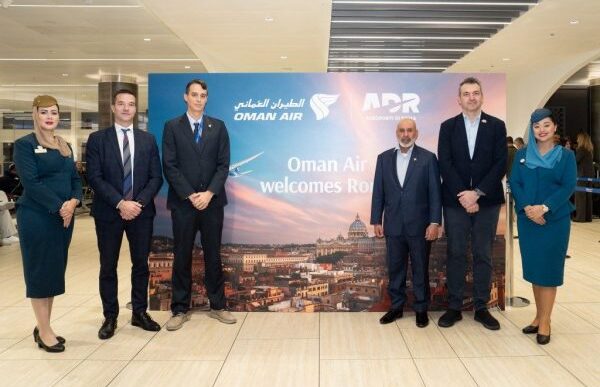 Oman Air potenzia la sua prese