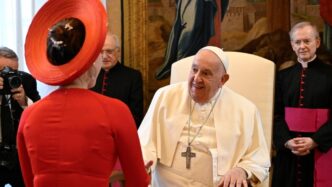 Papa Francesco celebra la fede