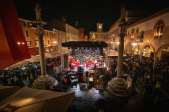 Ravenna si veste di festa3A eve