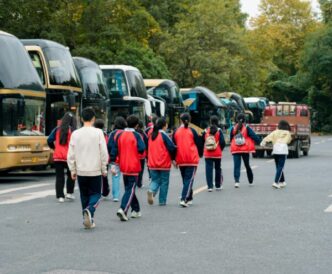 Turismo scolastico3A le associa