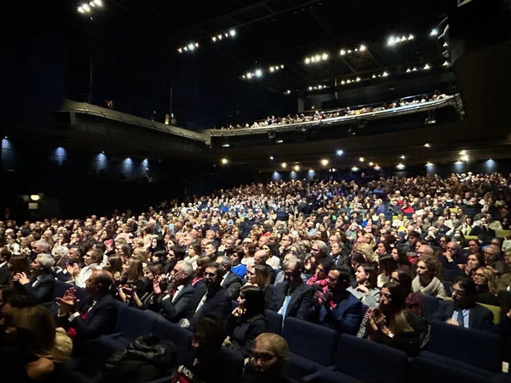 Una serata di solidarietC3A0 e mu