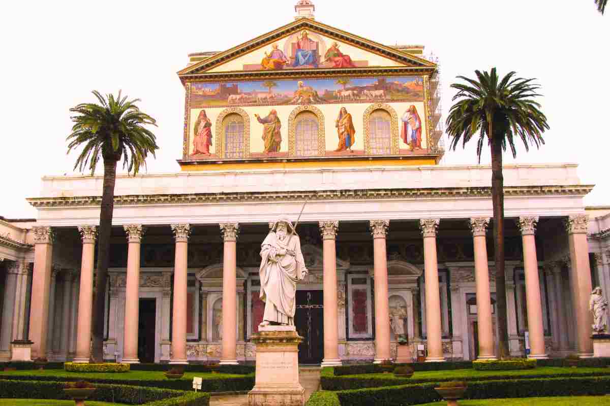 cosa vedere nella basilica di san paolo fuori le mura