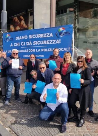 Aggressione a poliziotta di Na