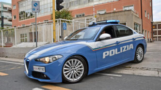 Blitz della Polizia di Stato3A