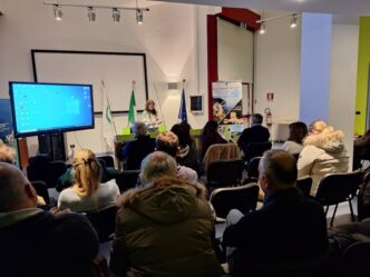 Corso su impollinatori al Parc