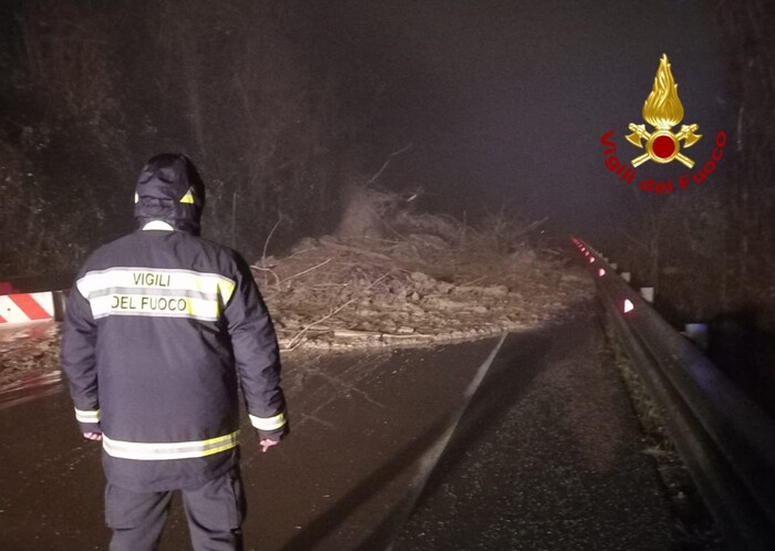 Frana sul levante ligure3A inci