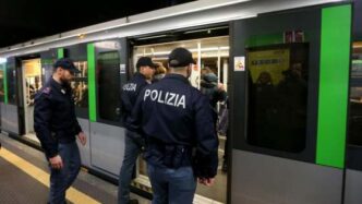 Furto in metropolitana a Milan