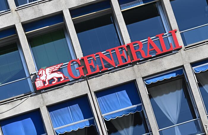 Generali valuta alleanza con N