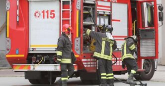 Incendio distrugge una Fiat 50