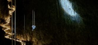 La Befana scende nella Grotta