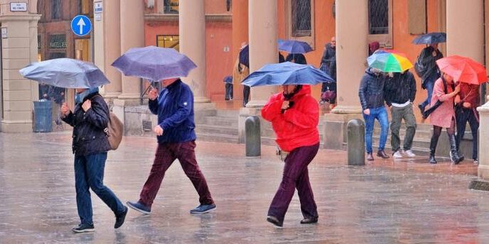 Maltempo in arrivo3A allerta pe