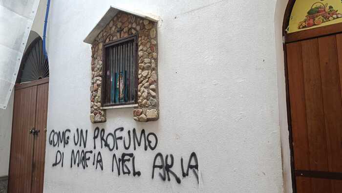 Scritte provocatorie a Palermo