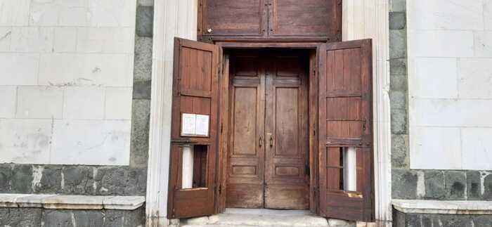 Vandalismo alla Basilica di Sa