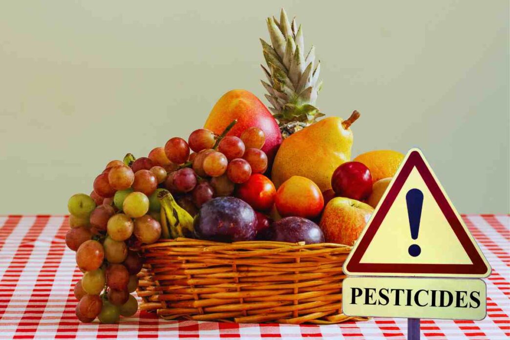 pesticidi nella frutta