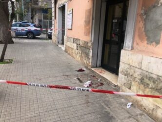 Cosenza3A commerciante ferito i