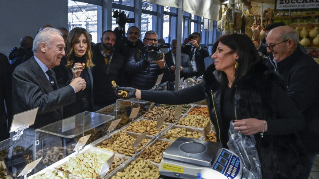 Taralli e turismo3A la ministra