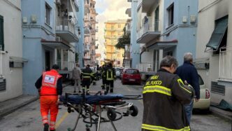 Tragico incendio a Giugliano i