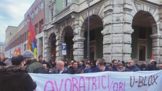 Trieste in protesta3A il corteo