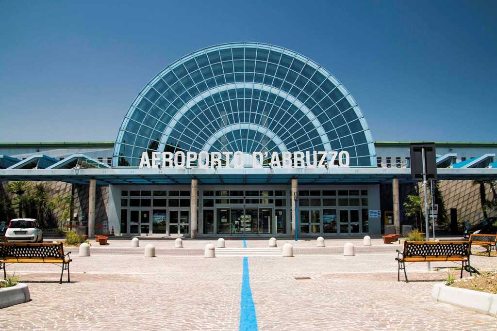 Aeroporto d27Abruzzo3A nuove ass