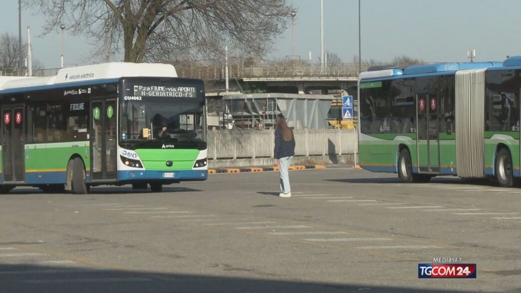 Aggressione su un autobus in p