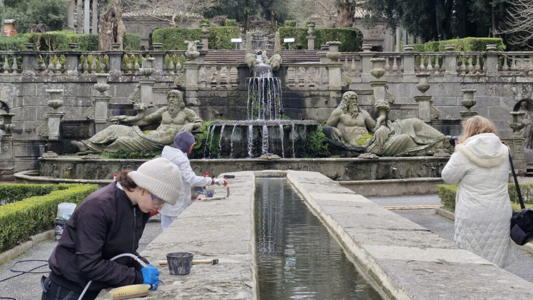 Avanza il restauro di Villa La