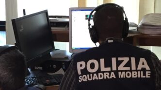 Blitz della polizia a Savona3A