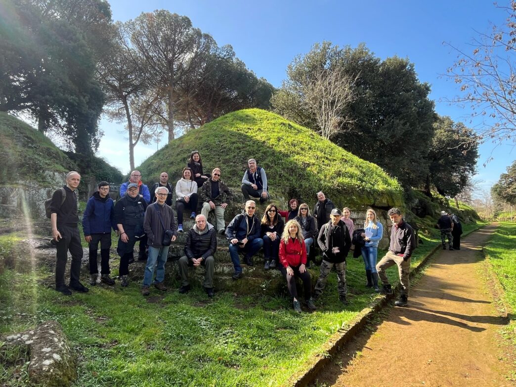 Cerveteri3A la passeggiata arch