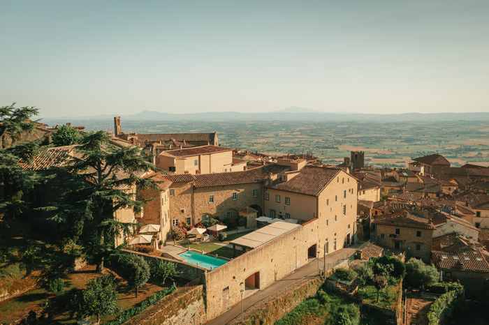 Cortona si prepara alla riaper