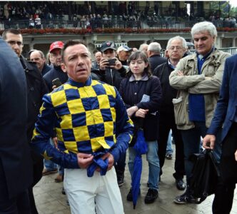 Frankie Dettori annuncia banca