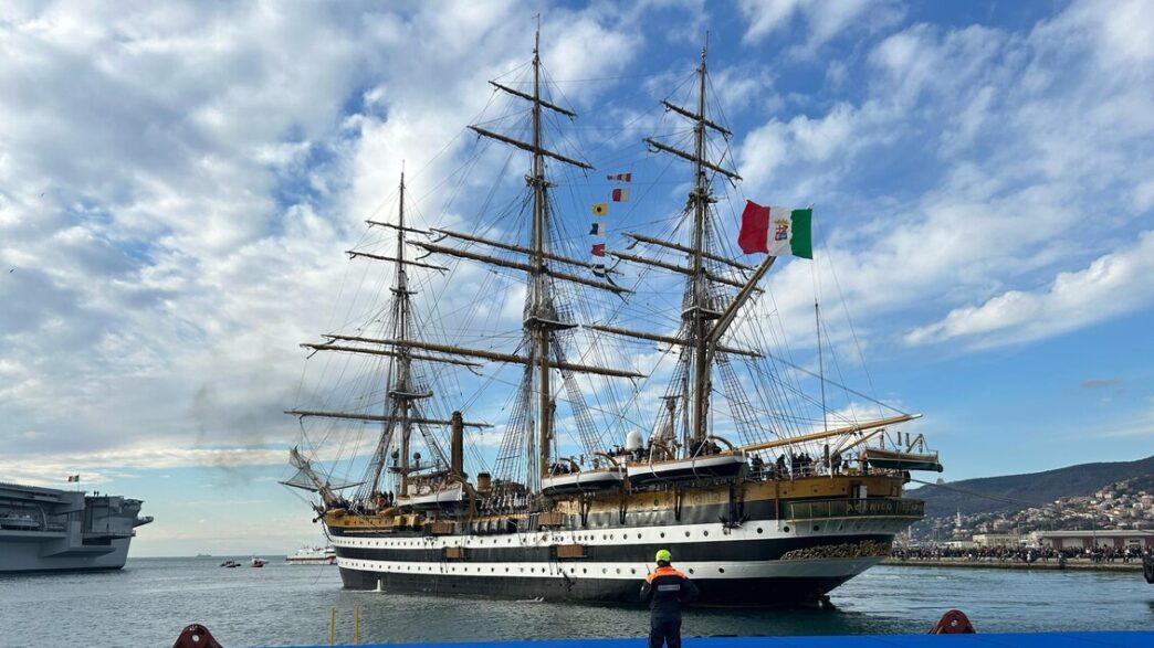 La nave scuola Amerigo Vespucc