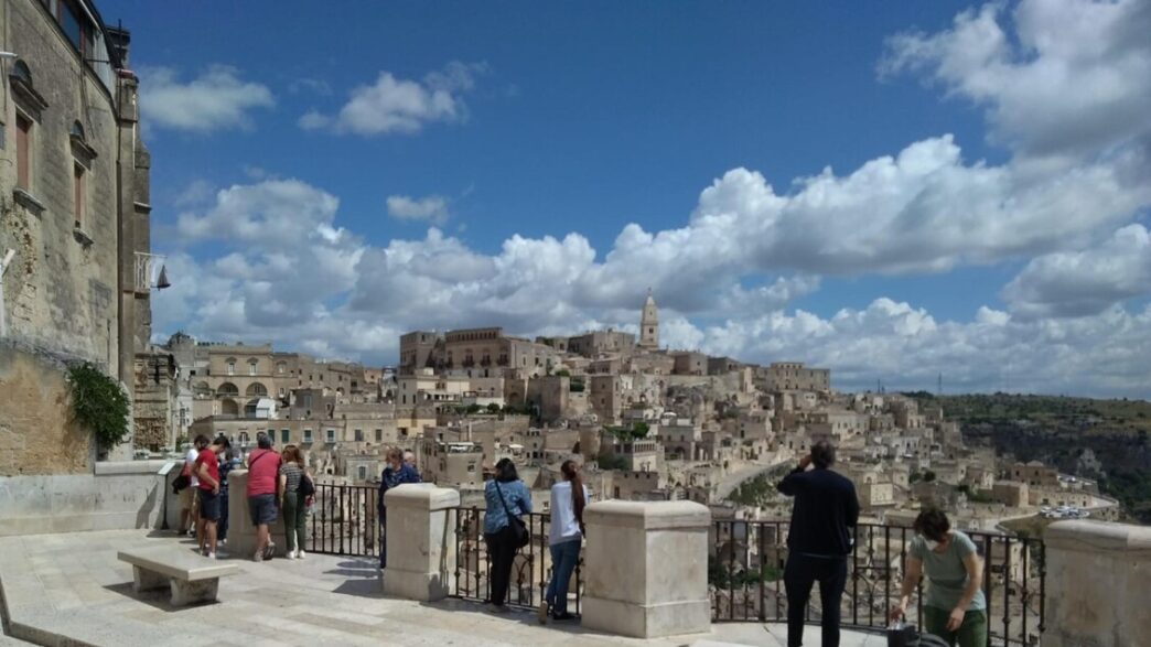 Matera lancia il numero unico