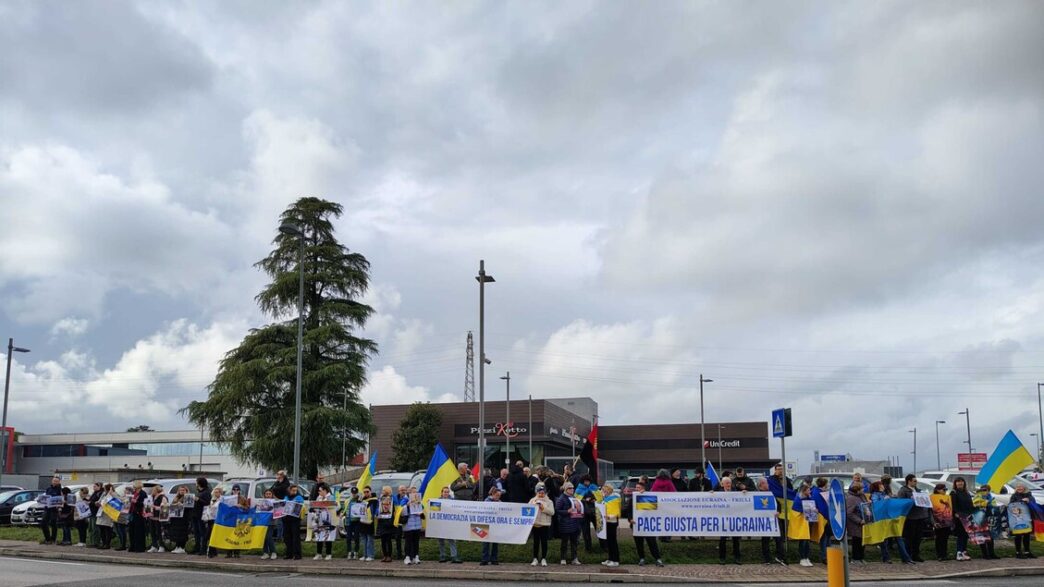 Protesta silenziosa contro la