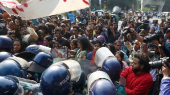 Proteste in Bangladesh dopo la